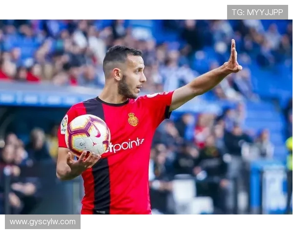 霍安18号亮眼延续球队传统风格